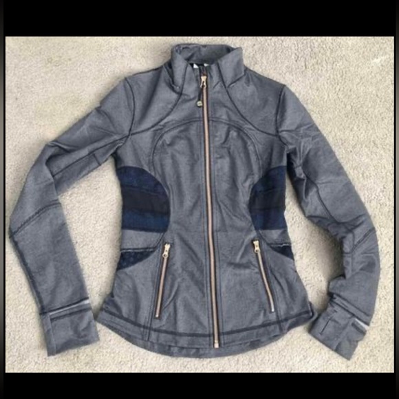 New NWOT Lululemon blue Japanese design inspo graphic ltd edit Define Jackrt 2 4 - Picture 1 of 4